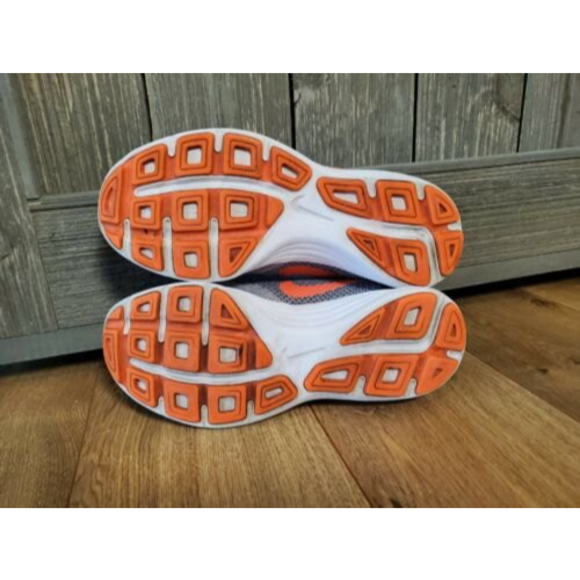 Nike Revolution 3 Coral Gray Color Size 6.5 Womens Training Shoes - Picture 6 of 6